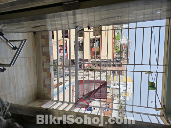 একটি আকর্ষণীয় ছোট ফ্ল্যাট বিক্রি
